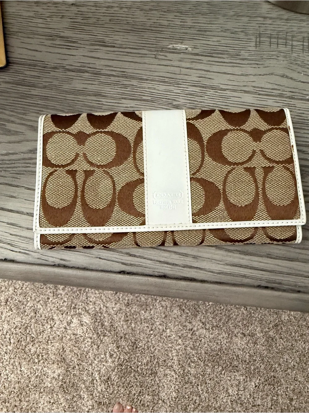 Coach Brown Signature Ashley Hobo & Matching Wallet Set
